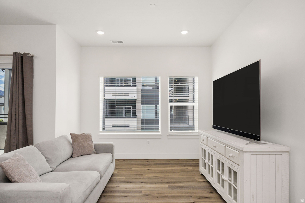 3115 S 200 W photo 2