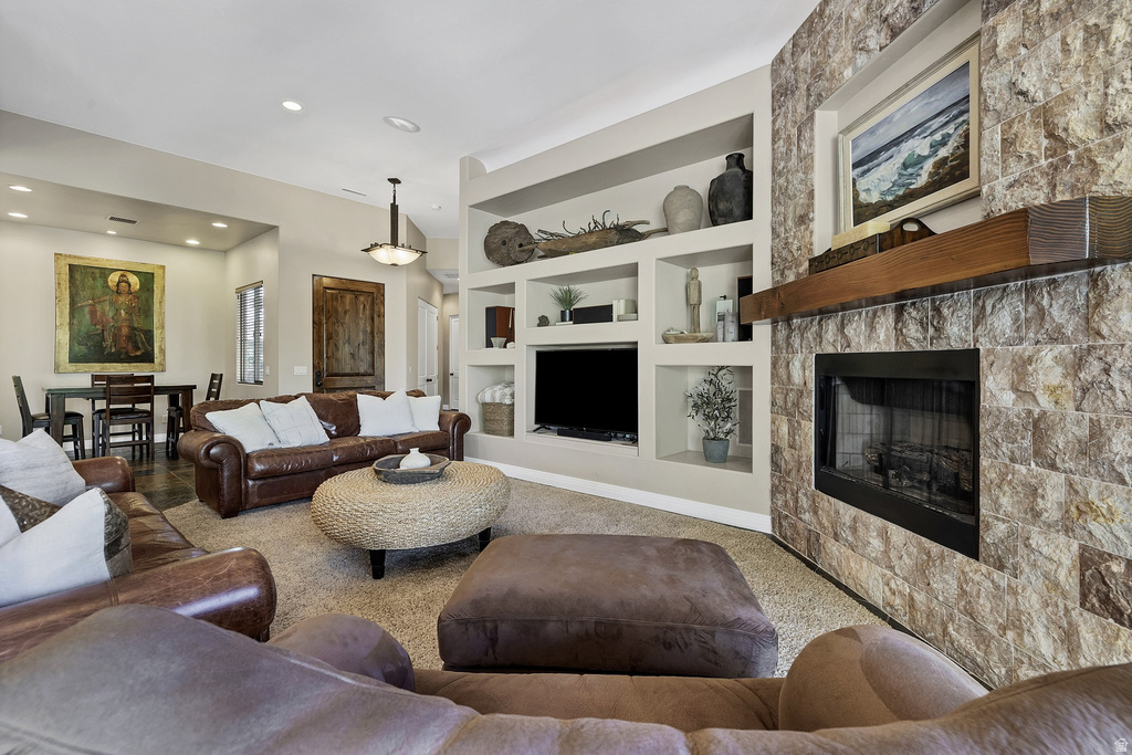 169 N MONTEREY DR photo 4