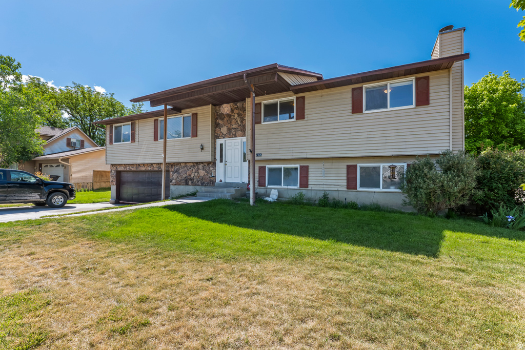 2475 W 200 N photo 2