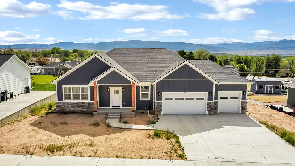40 N 450 W, Gunnison