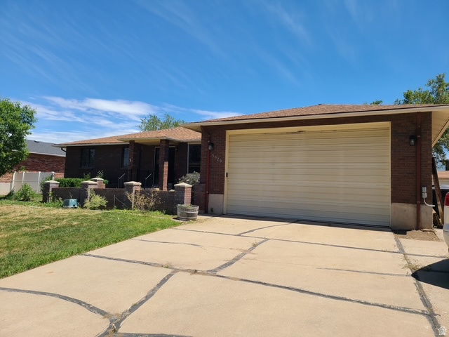5520 S 1150 W photo 2