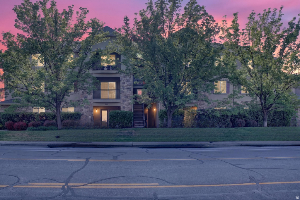 203 N 1200 W photo 3