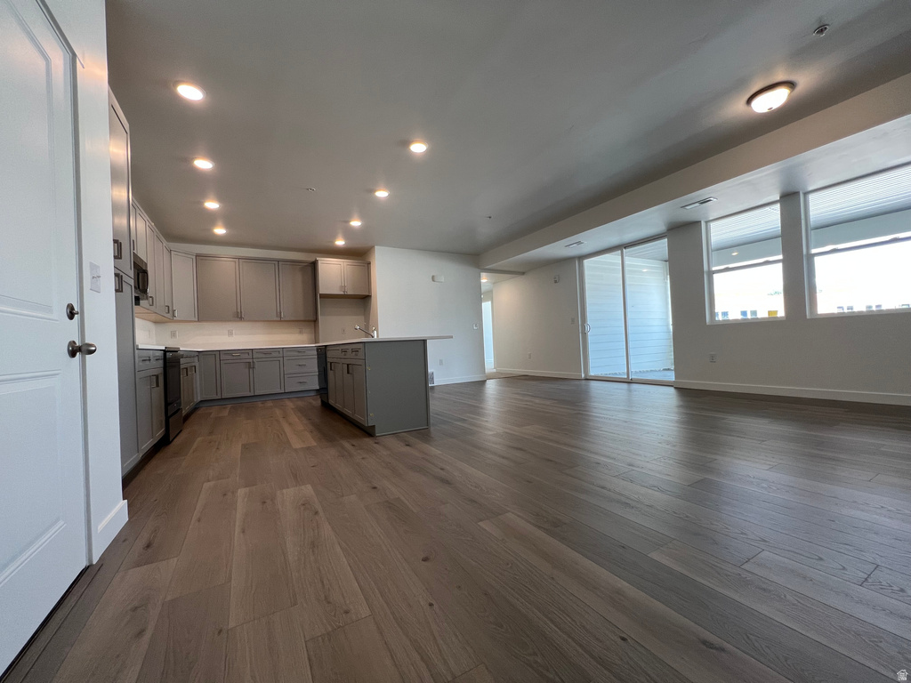 717 W W COHO S LN photo 3