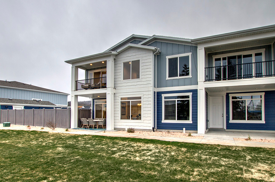 55 W BUTTERCUP LN photo 2