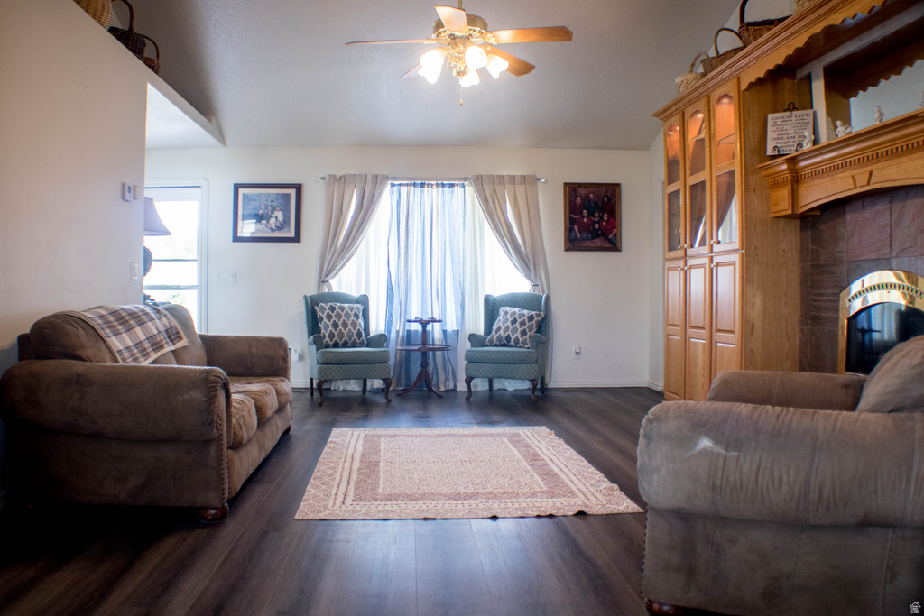 971 N 2300 W photo 5