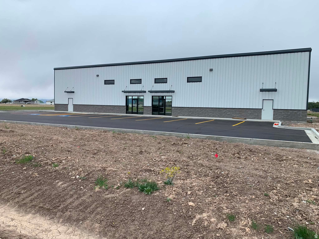 9471 N 5400 W photo 2