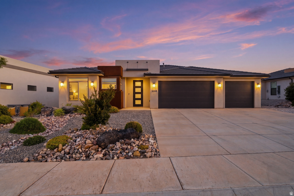 3039 E PHOTINIA DR photo 3