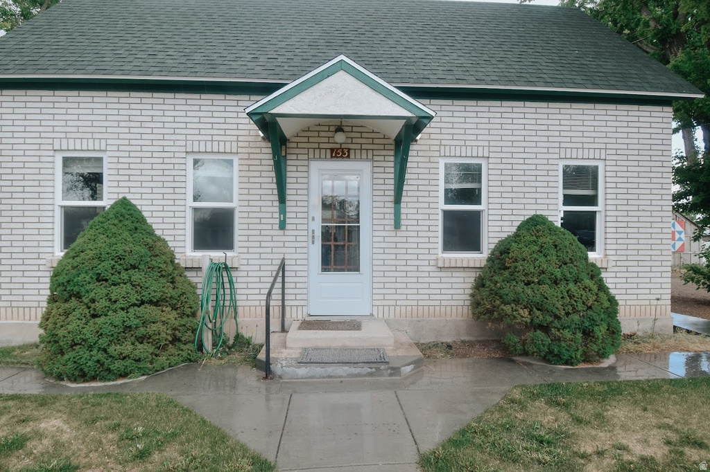 153 W 100 S photo 2