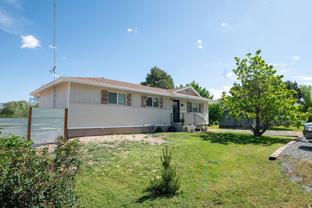 149 E 200 S photo 5