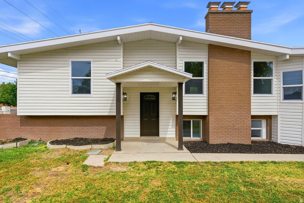 5909 S SANFORD DR photo 3