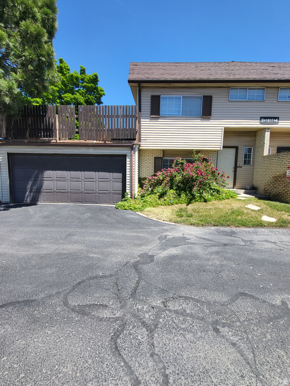 1817 W HOMESTEAD FARMS LN photo 2