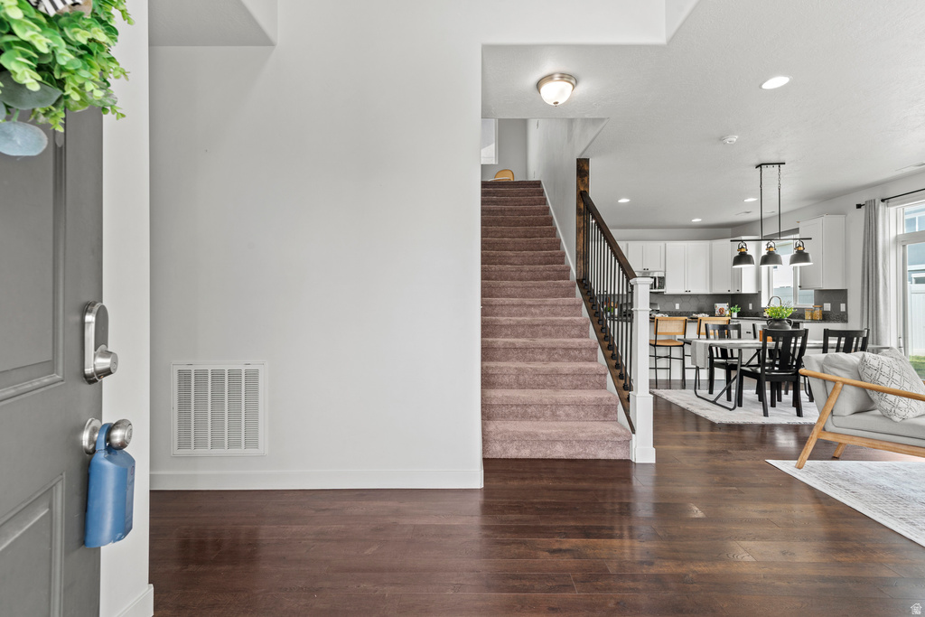 1812 W PARKVIEW S DR photo 4