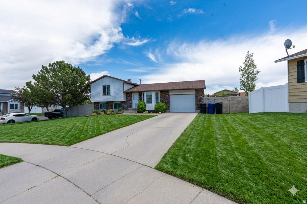 3689 S LASSO LOOP CIR photo 2