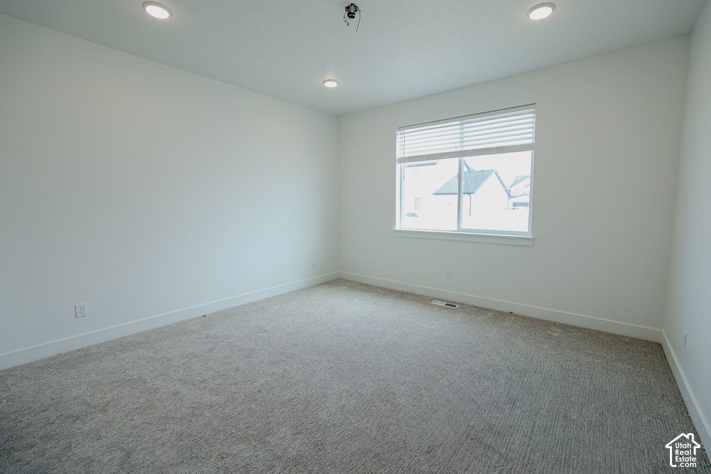 220 W 550 N photo 4