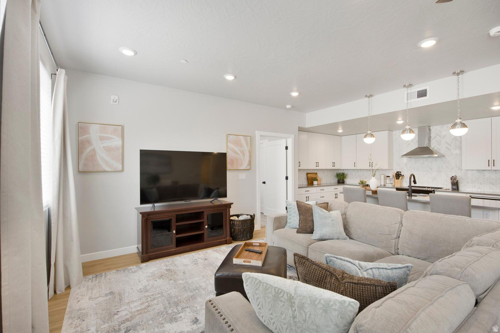 206 N CHAPARRAL photo 5