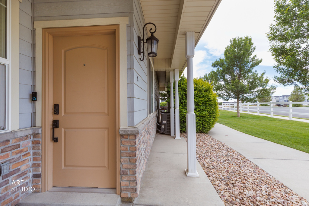 78 S 1630 W photo 5