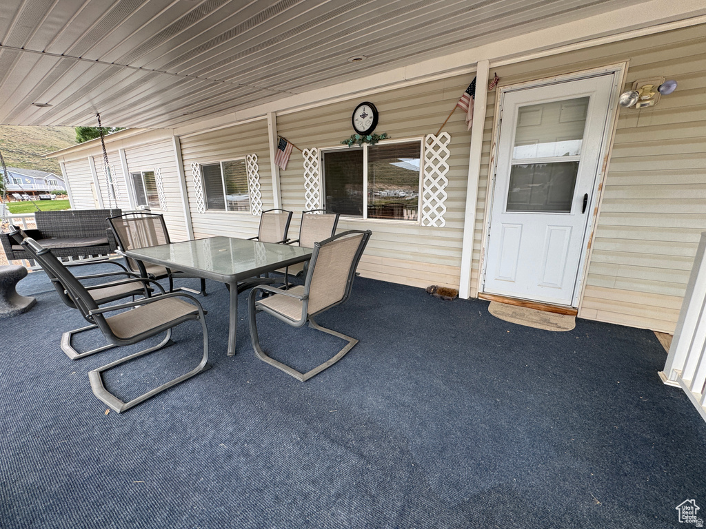 738 E VANESSA LN photo 4