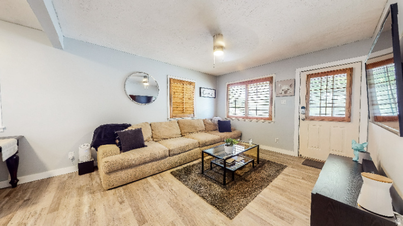 4815 W 5215 S photo 3