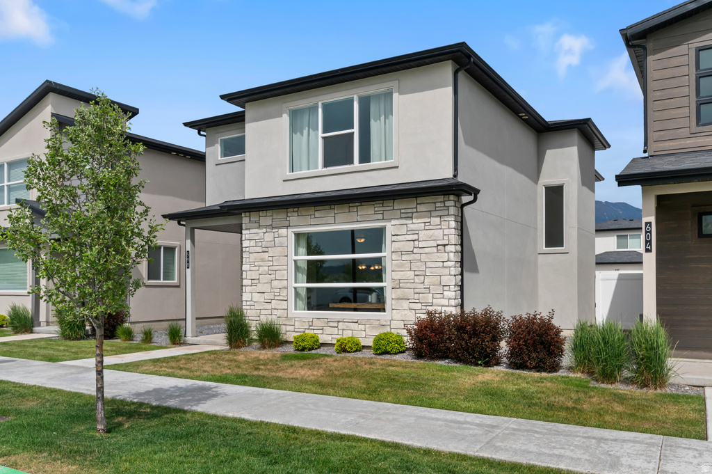598 S 1080 W photo 2