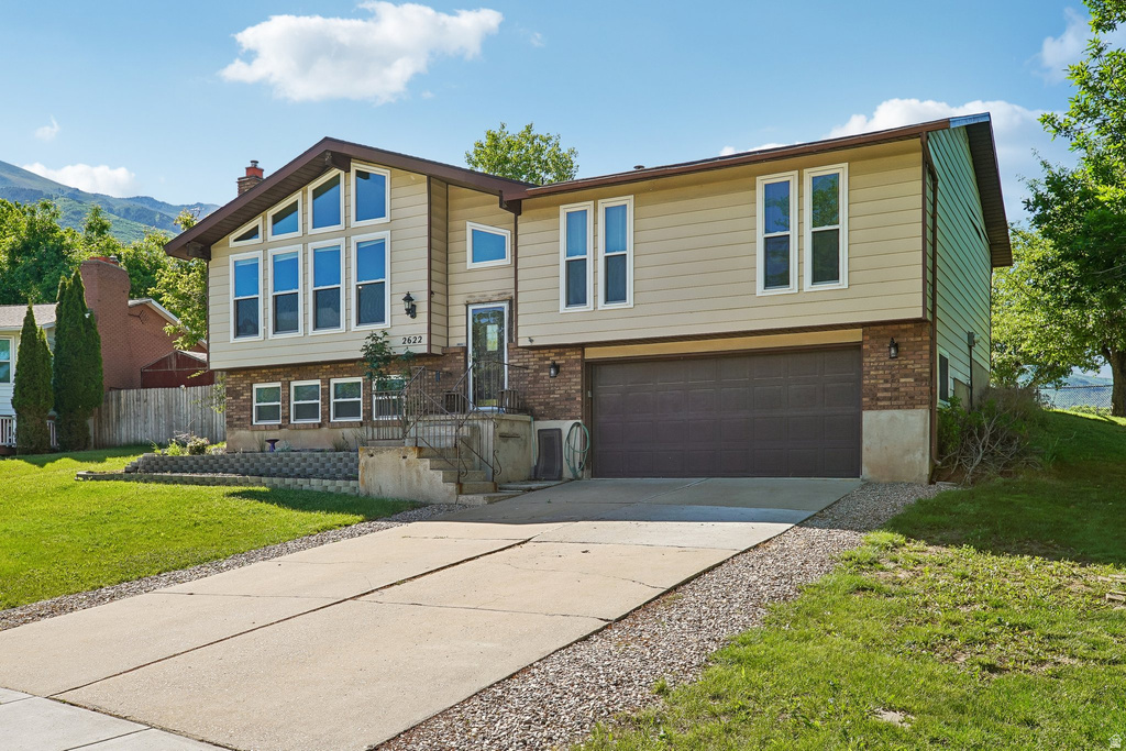 2622 N 2600 E photo 3