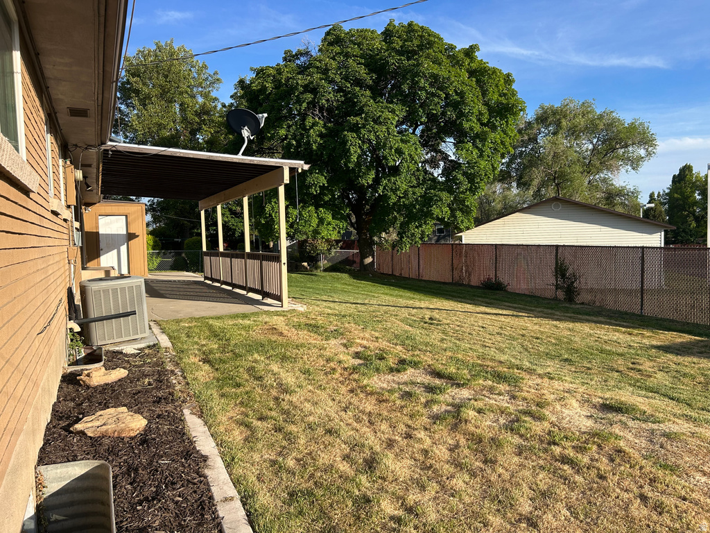 813 WHIPPLE DR photo 5