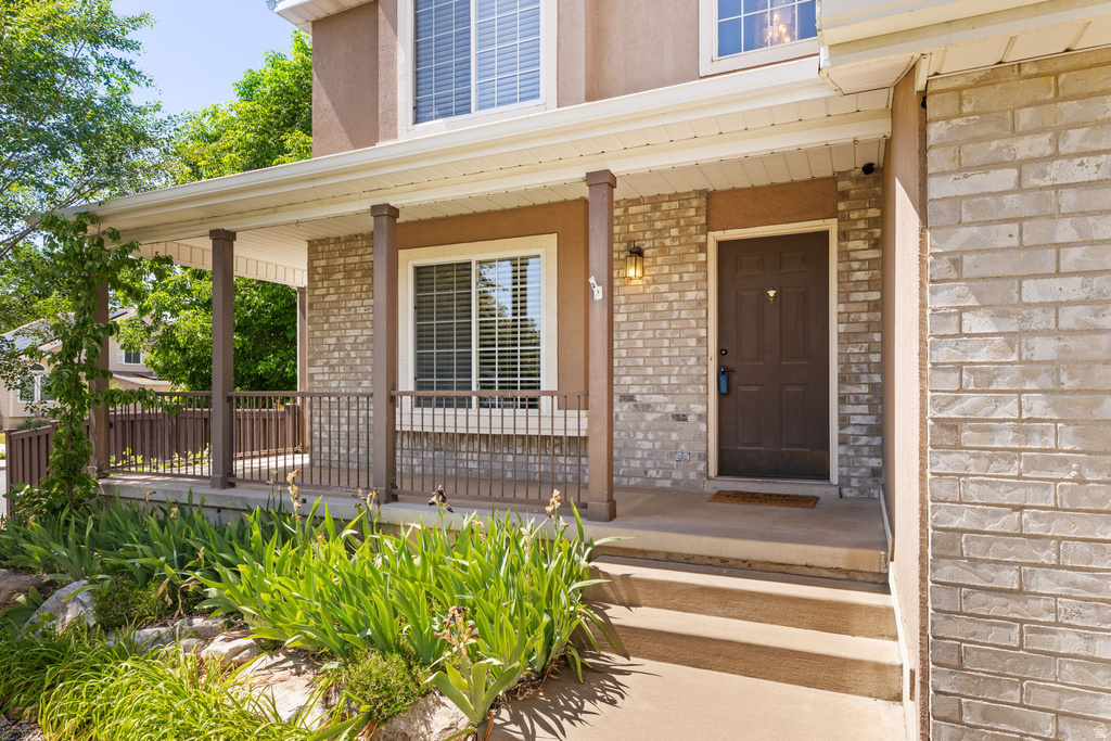 1003 E 1425 N photo 4