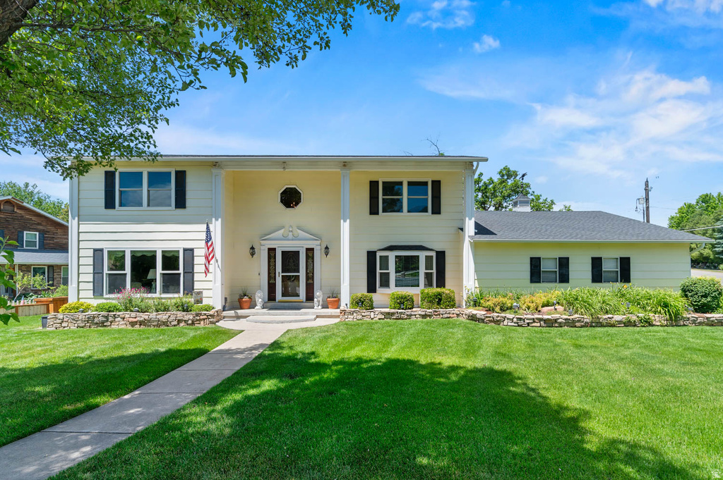 789 E SHERWOOD DR photo 3