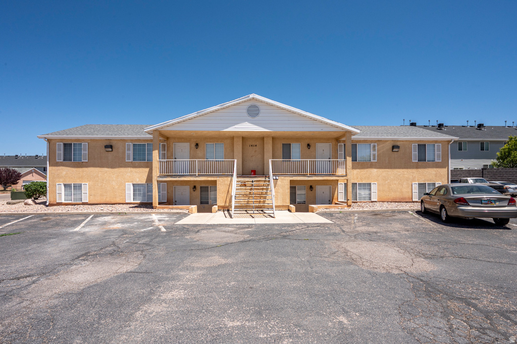 1414 N 625 W