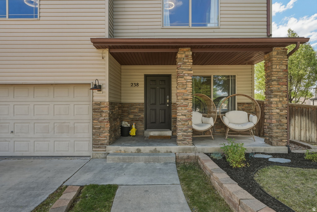 238 S 750 W photo 2