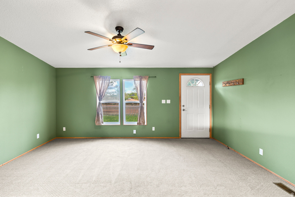 275 N 100 E photo 3