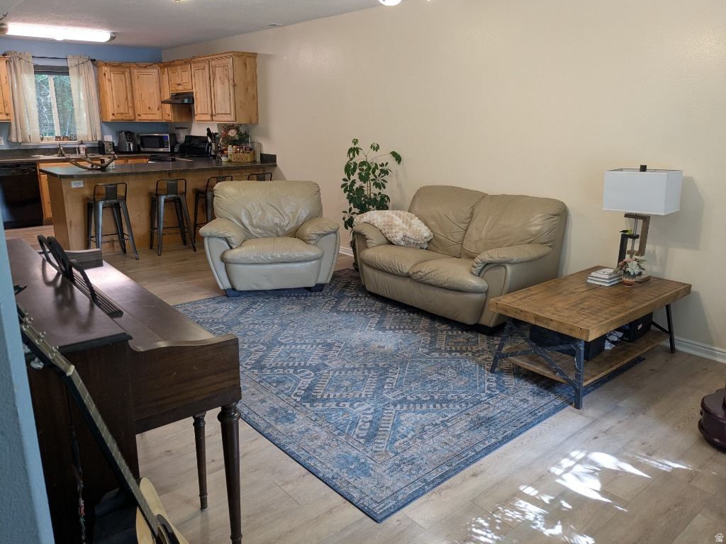 1680 S 1085 E photo 4