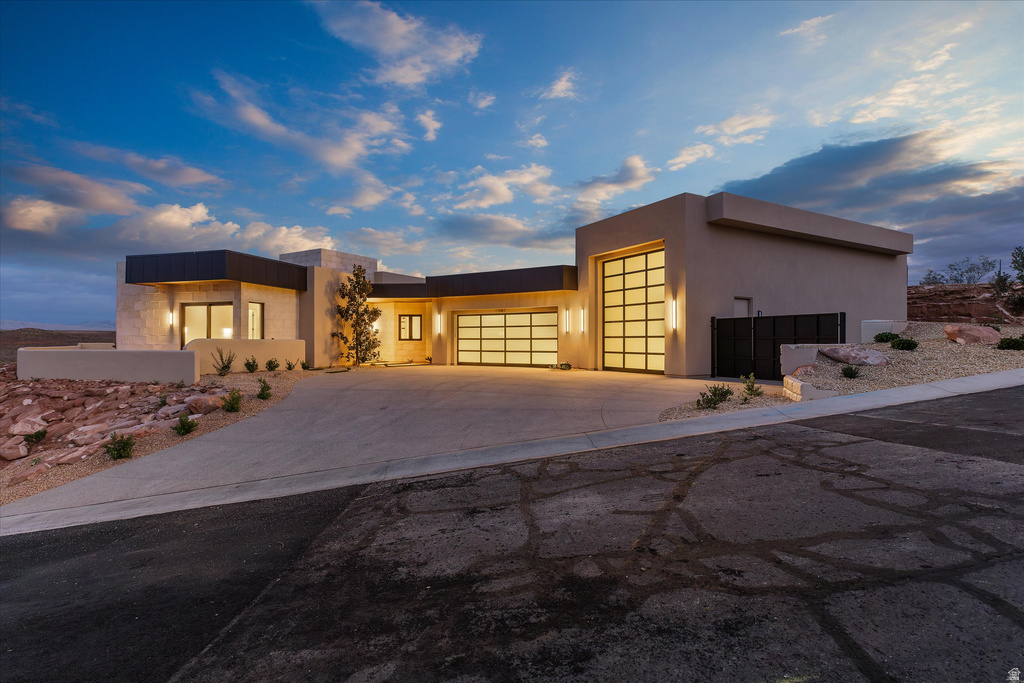 147 N WESTGATE HILLS DR photo 2