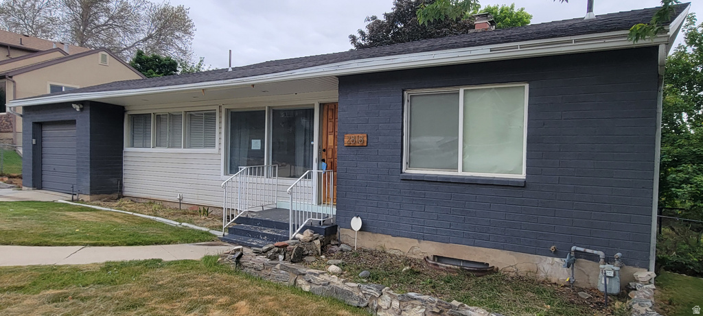 2818 S 50 W photo 2