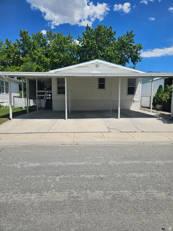 11305 S HIDDEN VALE E LN photo 2