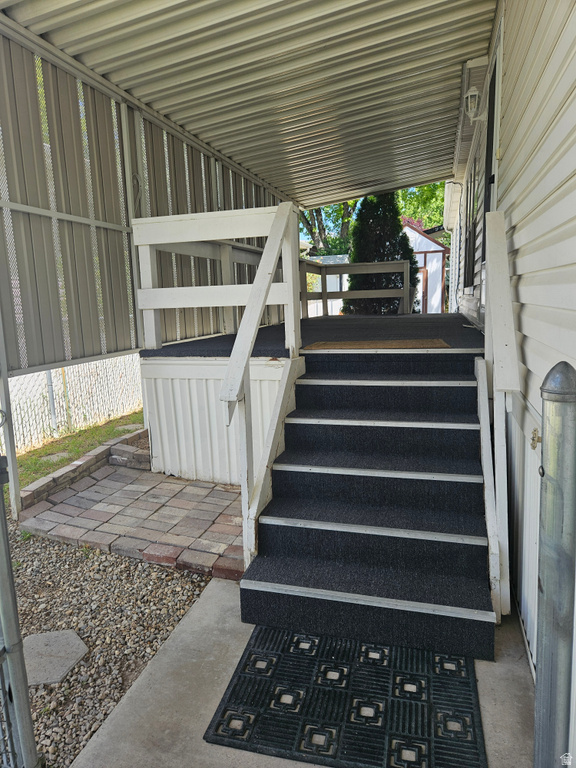 11305 S HIDDEN VALE E LN photo 3