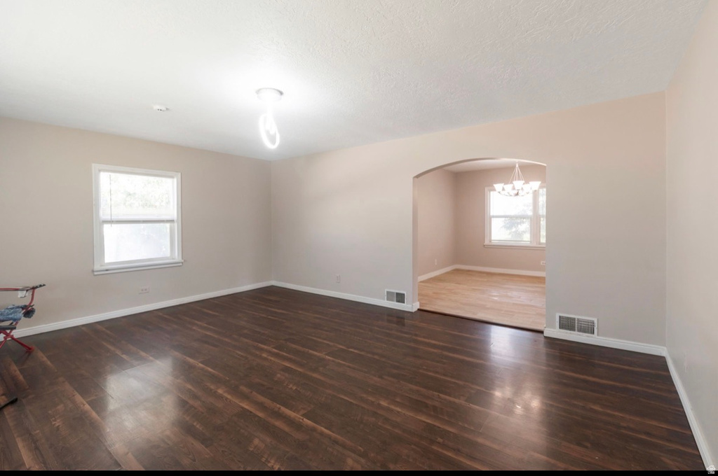 243 W 400 N photo 5