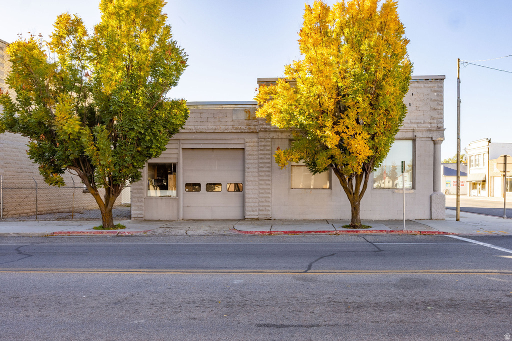 1 S MAIN ST photo 3