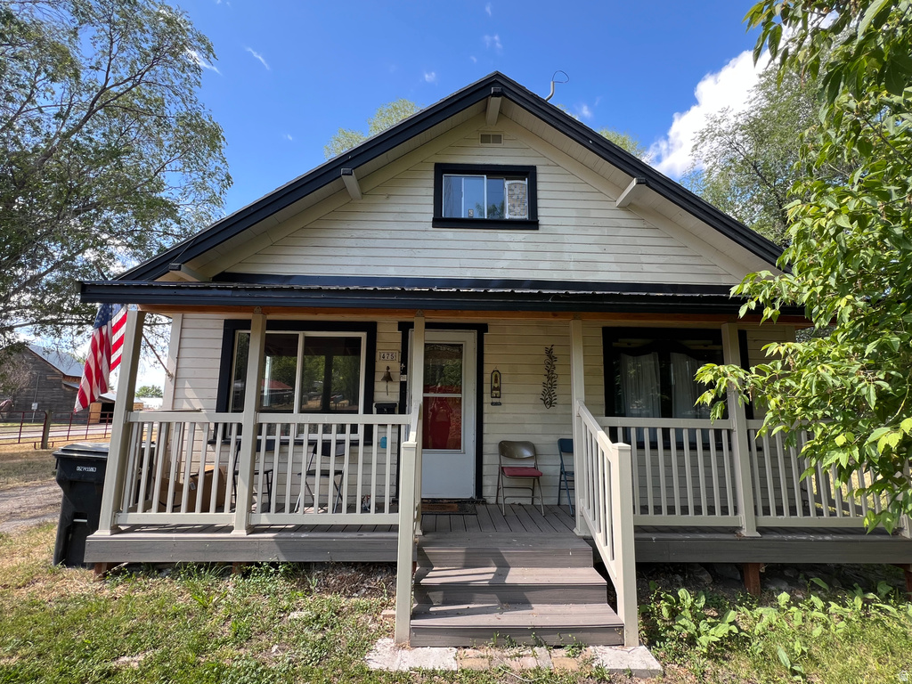 475 N BANNOCK photo 2