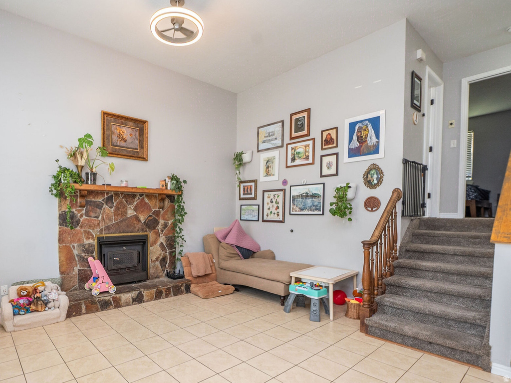 1012 N GRAMERCY AVE E photo 3