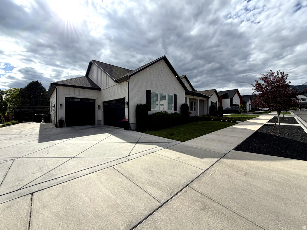 4861 N 300 E photo 4