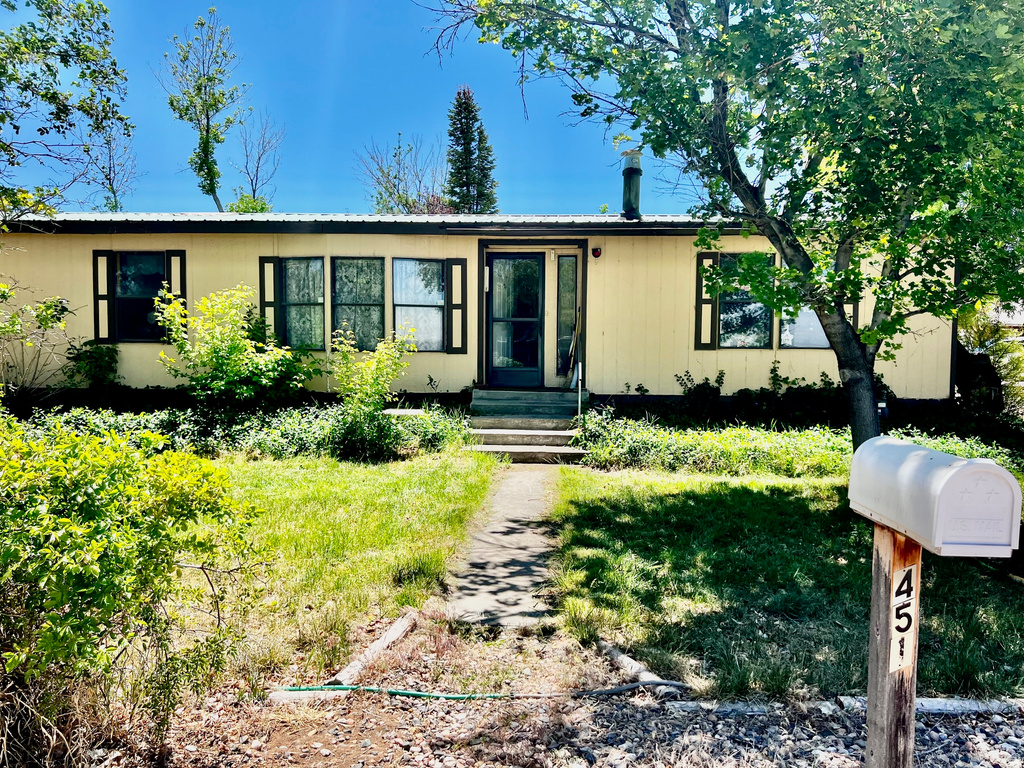 451 W 500 N photo 2