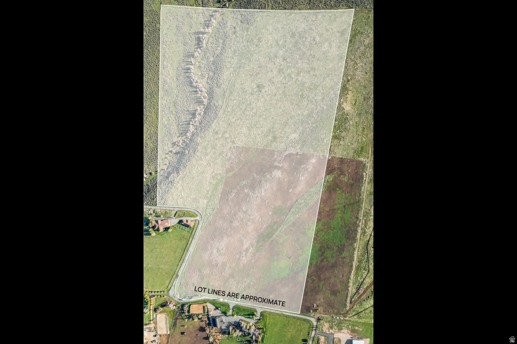 Aerial Property Map. Displaying approximate lot lines for the property