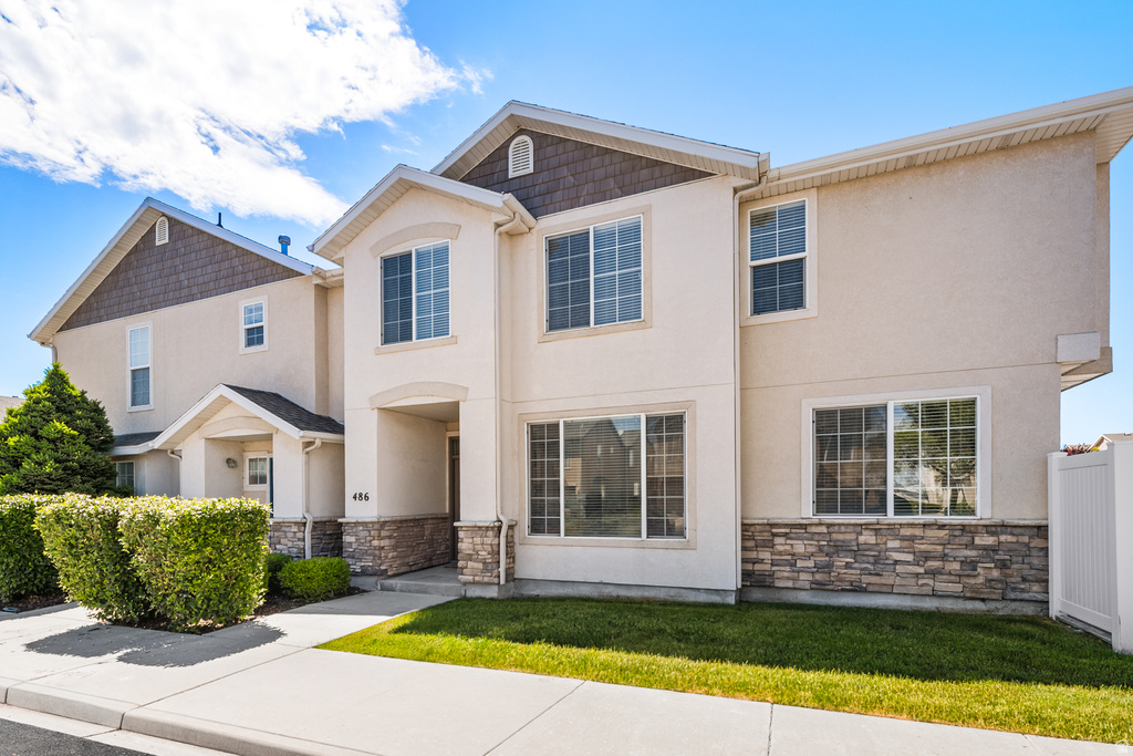 486 N KENT W DR photo 2