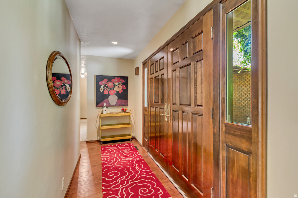 5126 AZTEC DR photo 3