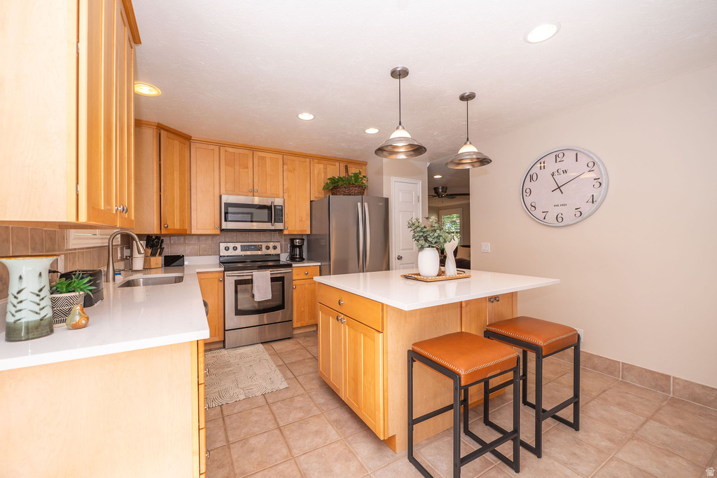 2090 E GREENWICH S CIR photo 4