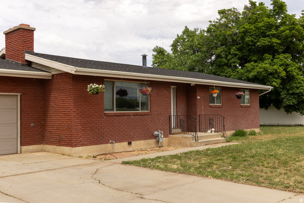3280 W 300 N photo 3