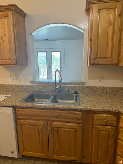1045 S 1700 W photo 5