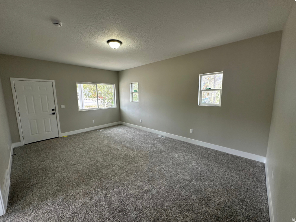 345 N 300 E photo 4