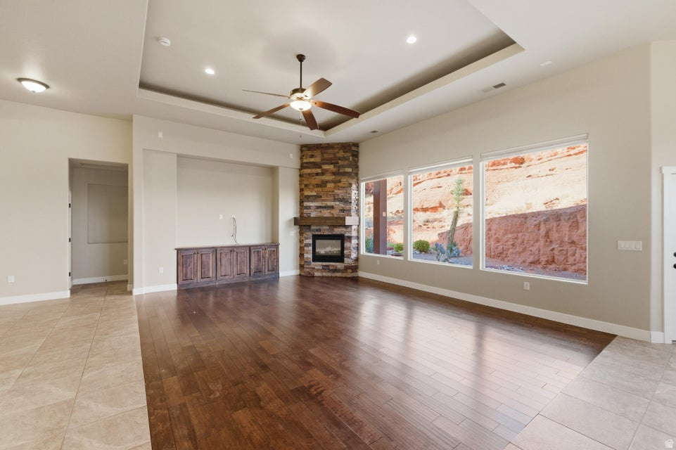 1084 N MONTANA LN photo 5