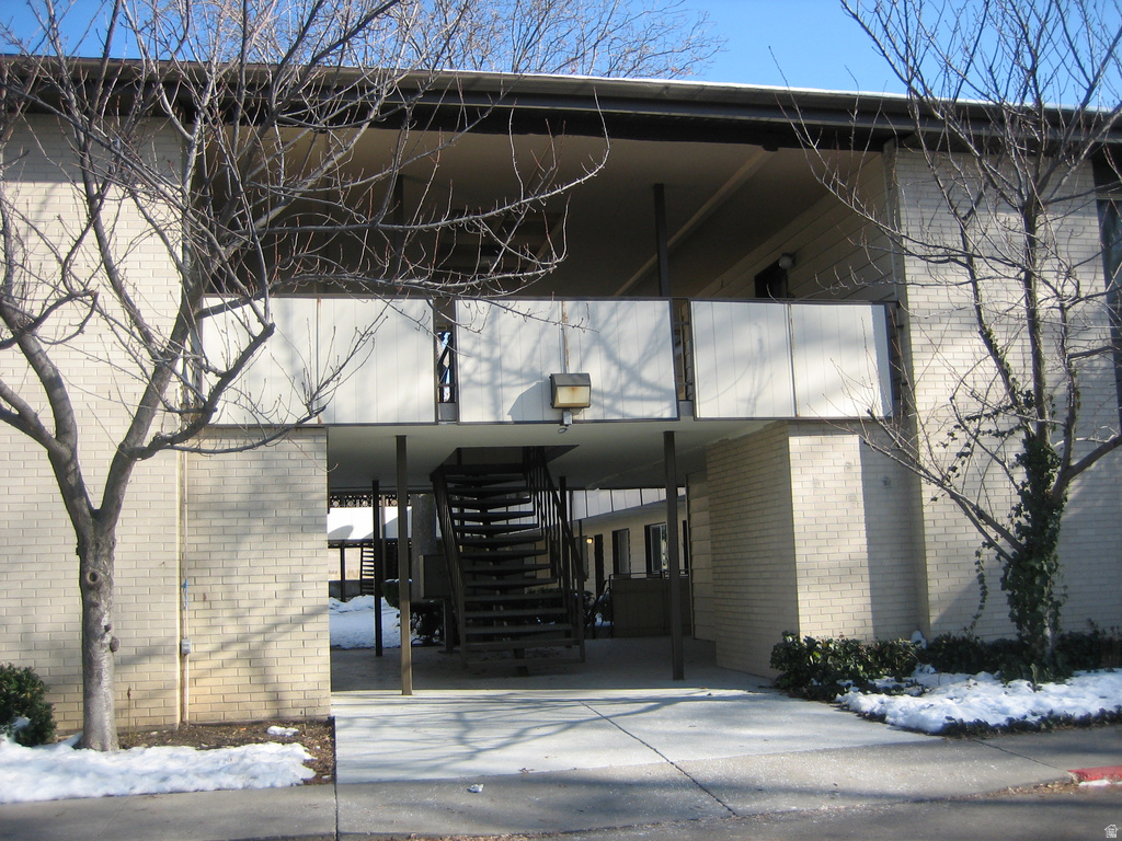 1555 E 3900 S photo 4